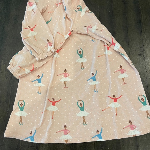 Mini Boden Printed Ballerina Nightgown 4-5Y - Picture 5 of 9